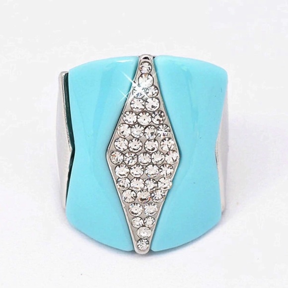 Paved Geometric CZ Crystal Ring Size 6-9 NEW - Picture 2 of 6